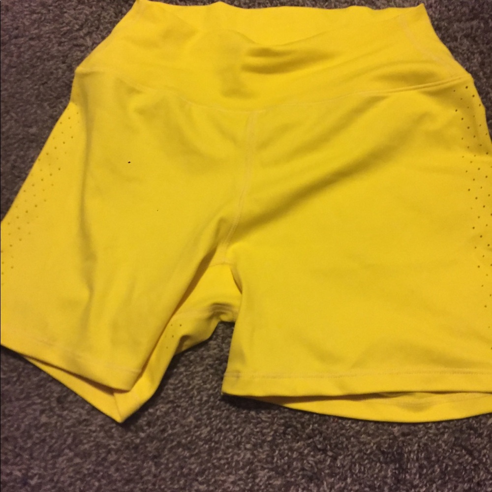 ButfBunny shorts